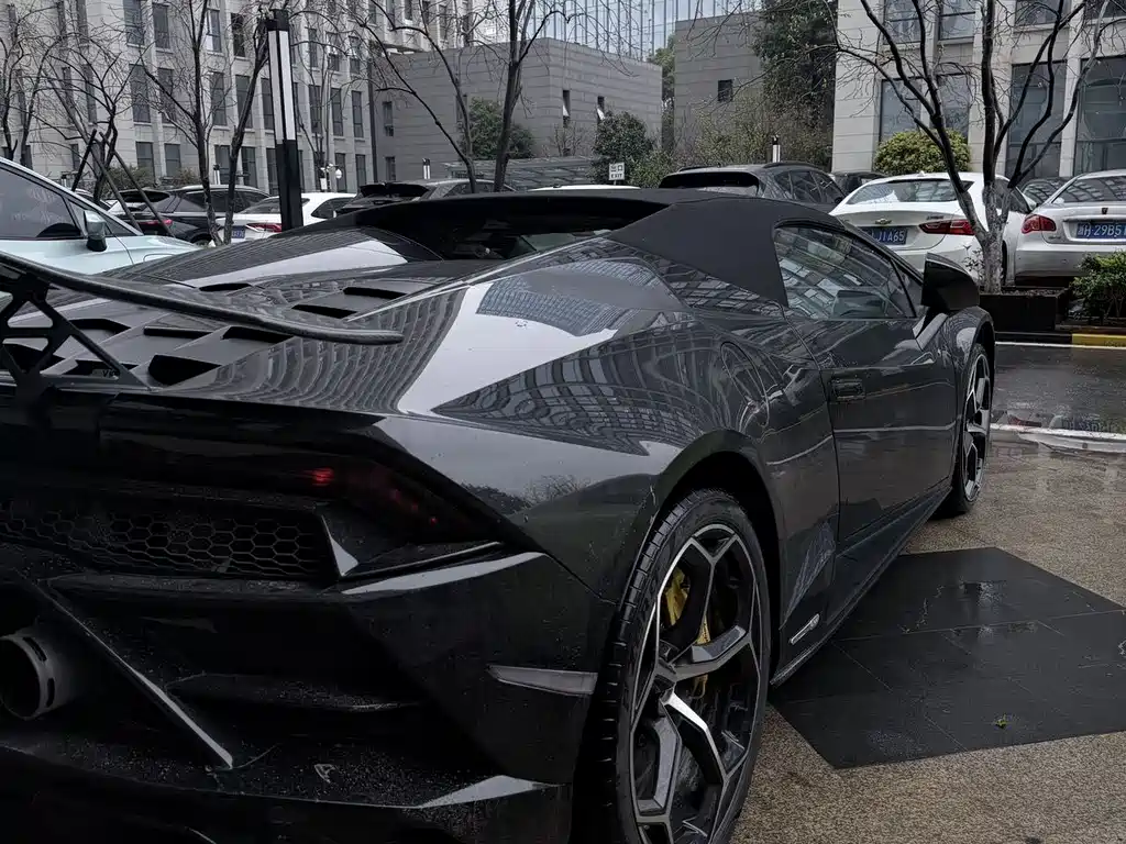Lamborghini Huracán 2020 Huracán EVO RWD Spyder