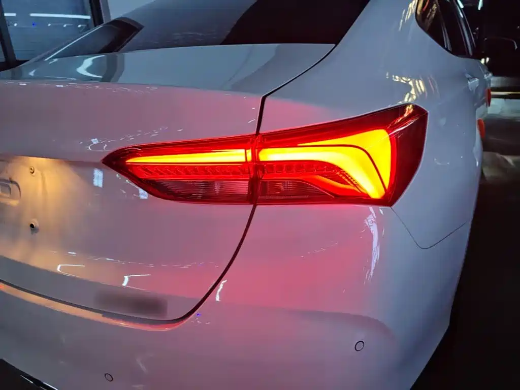 Buick Verano — миниатюра 8