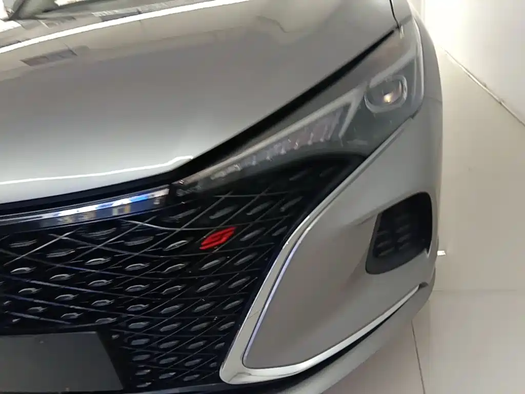 Changan Eado — миниатюра 24