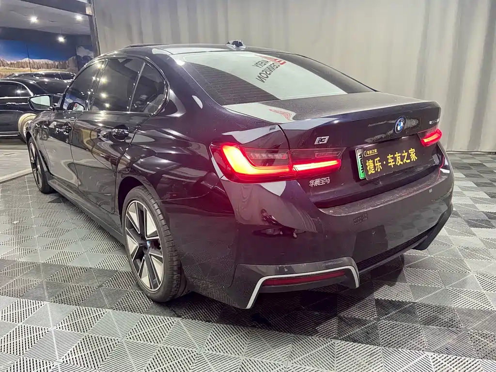 BMW i3 — миниатюра 5