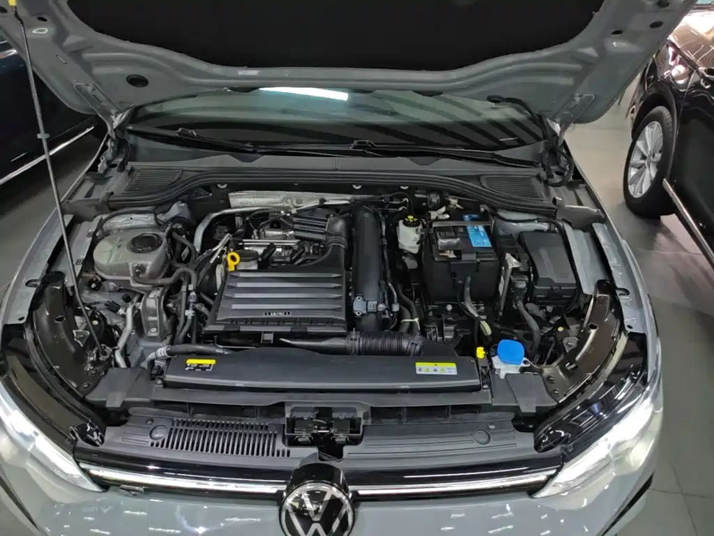 Volkswagen Golf — миниатюра 20