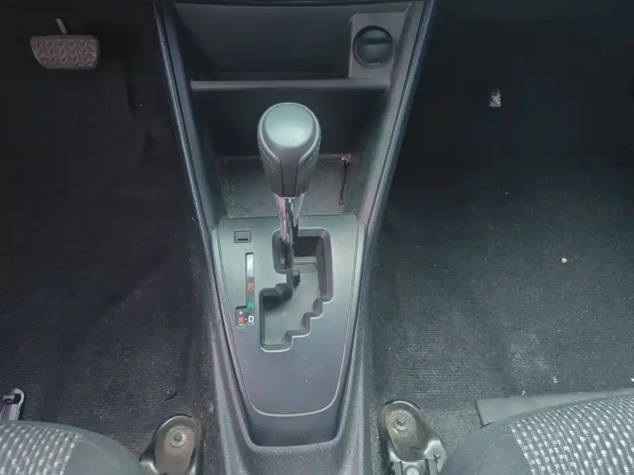 Toyota Vios FS — миниатюра 16