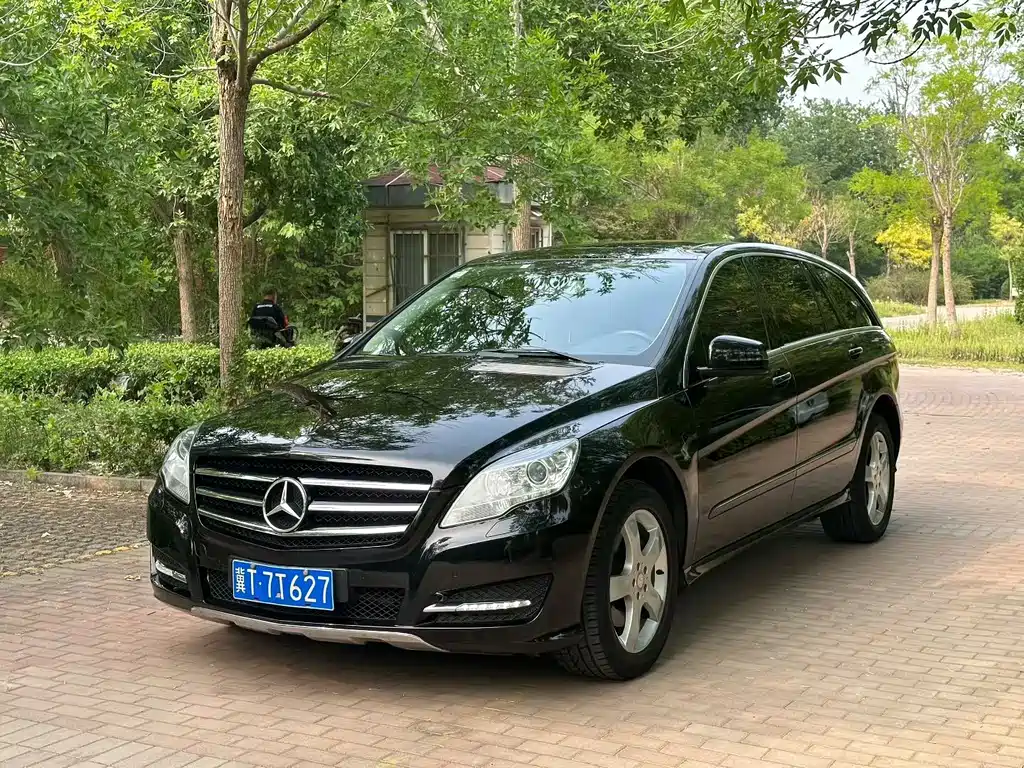 Mercedes-Benz R-Class 2015