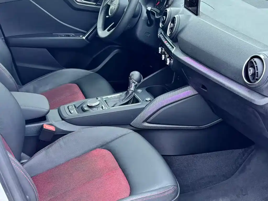 Audi Q2L — миниатюра 19