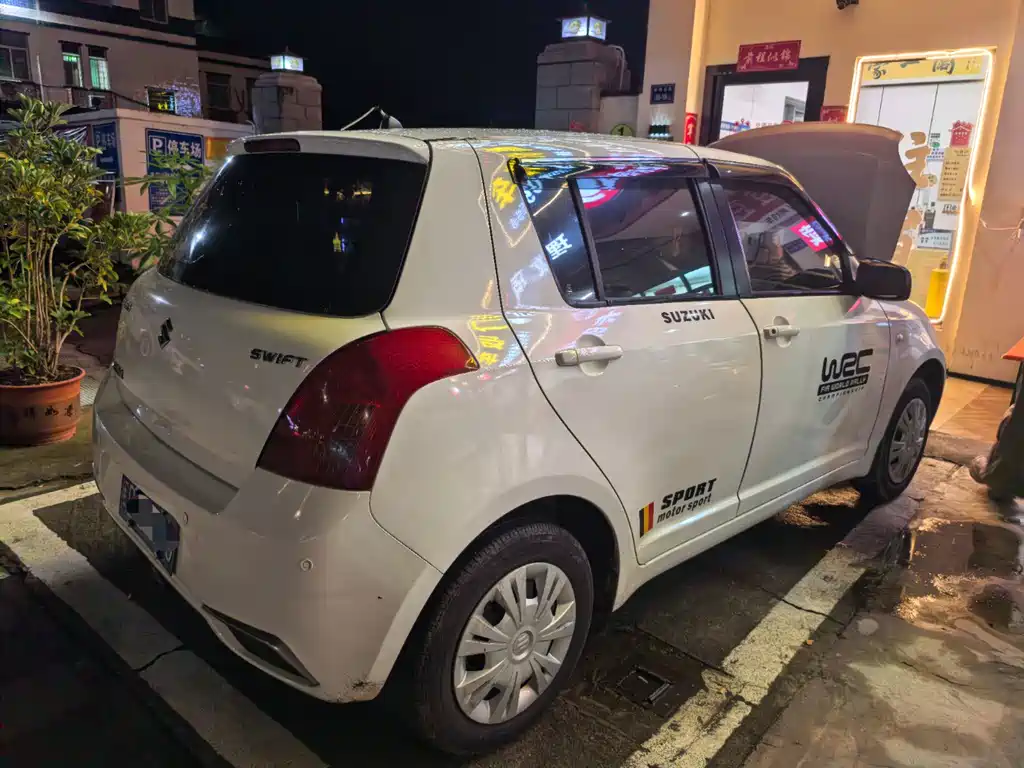 Suzuki Swift — миниатюра 7