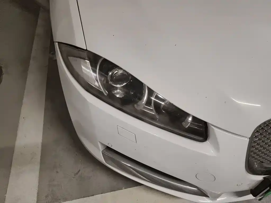 Jaguar XF — миниатюра 7