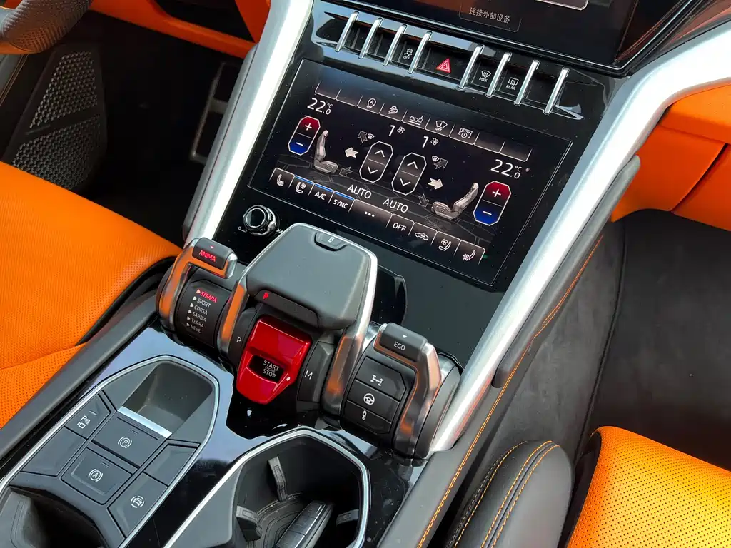 Lamborghini Urus — миниатюра 5