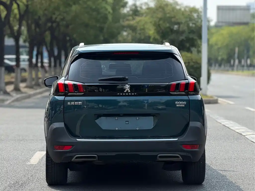 Peugeot 5008 — миниатюра 3