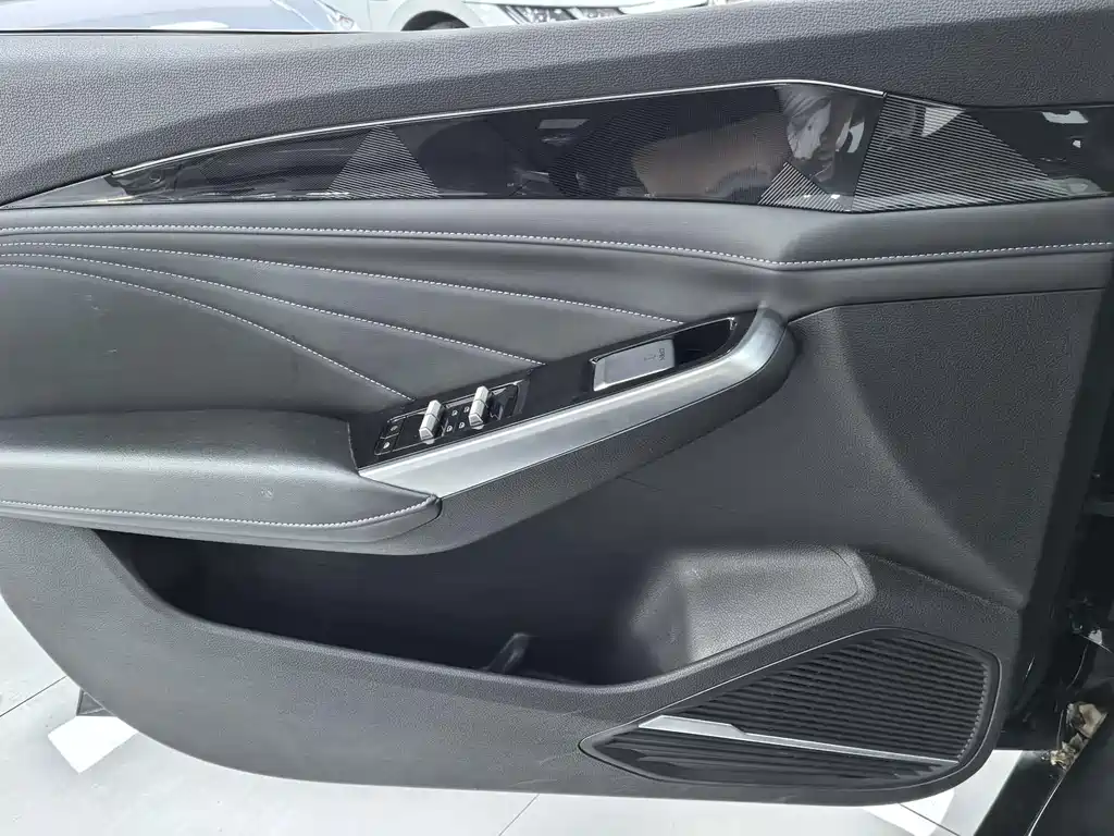 Geely Xingrui — миниатюра 15