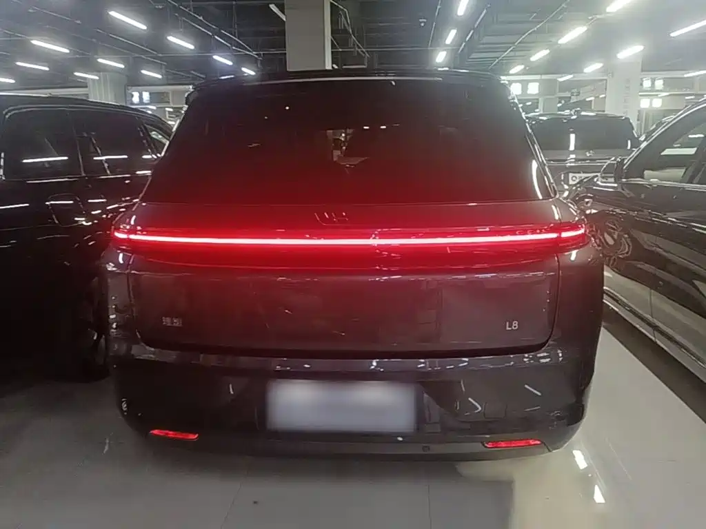 Li Auto Li L8 — миниатюра 6