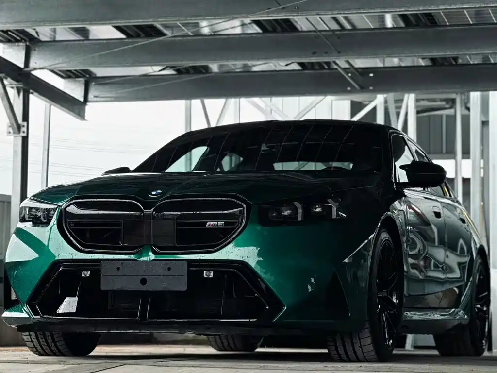 BMW M5 New Energy 2024