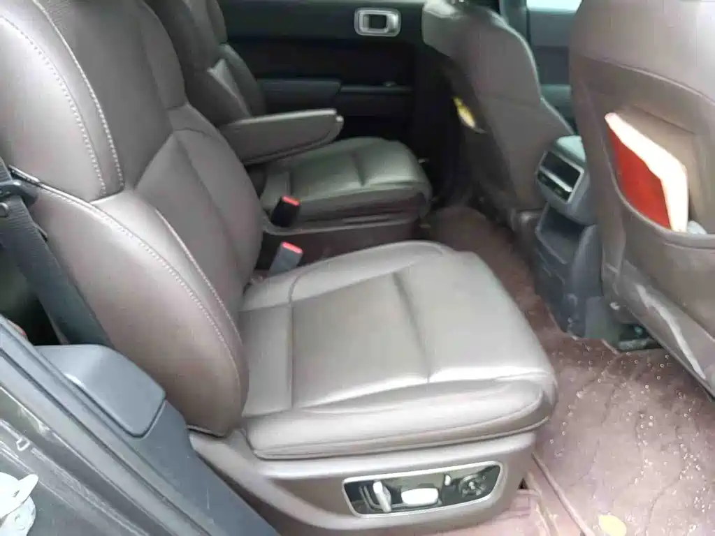Li Auto Li L8 — миниатюра 6