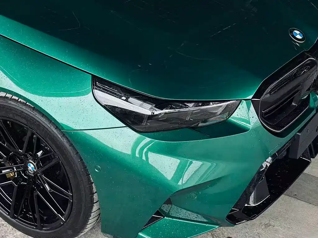 BMW M5 2025 M5