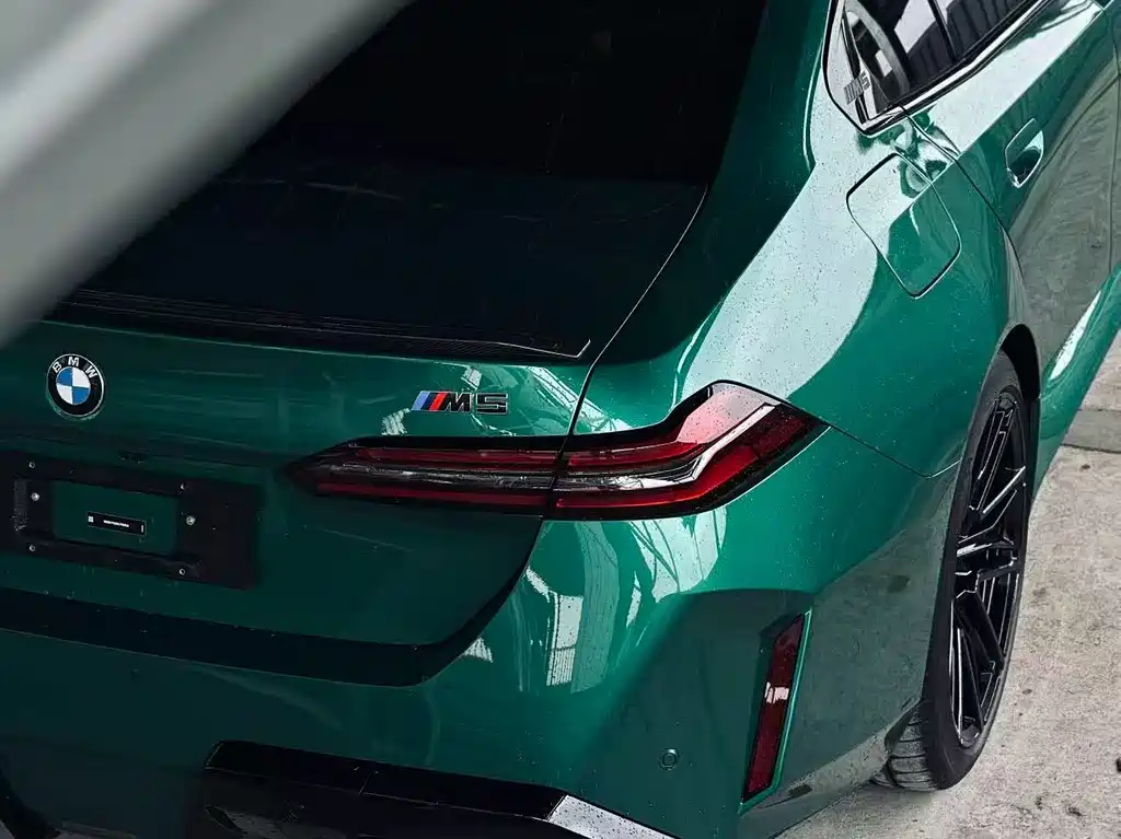 BMW M5 2025 M5