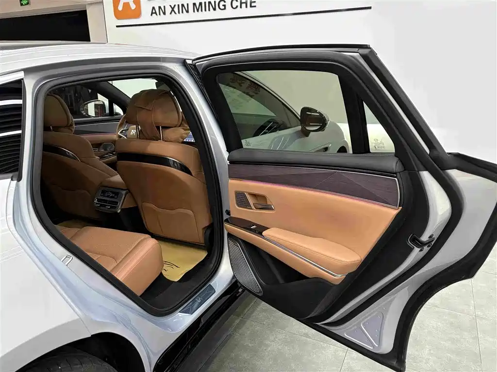 BYD Han L — миниатюра 19