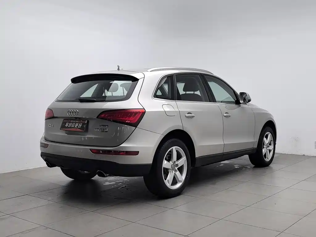Audi Q5 — миниатюра 2