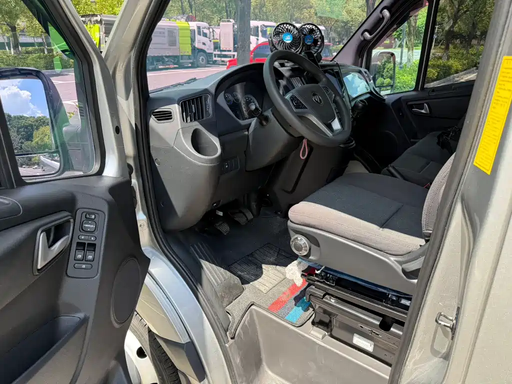 Foton Tuyano X7 — миниатюра 10