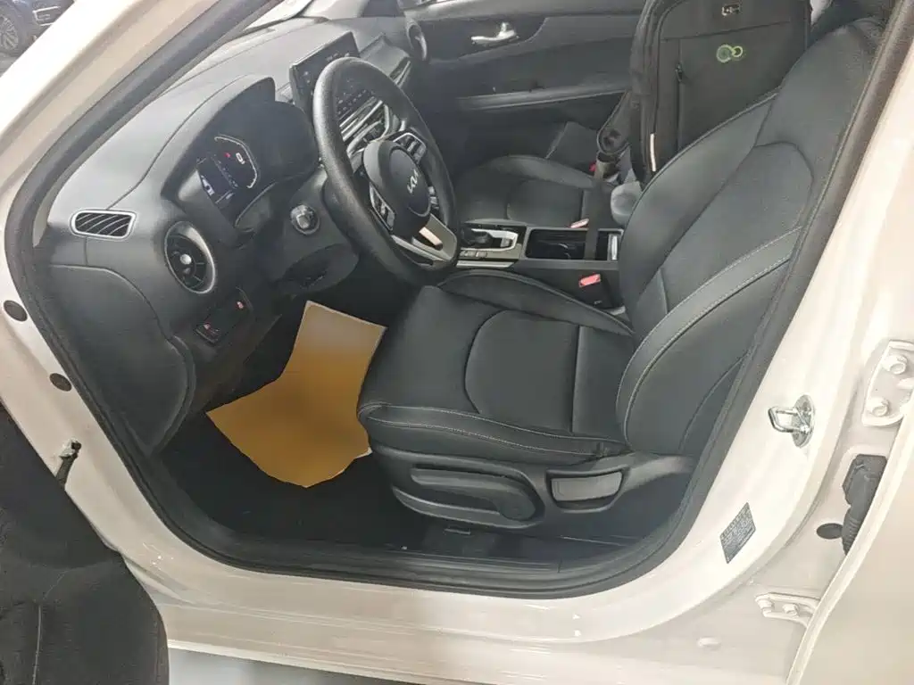 Kia K3 — миниатюра 15