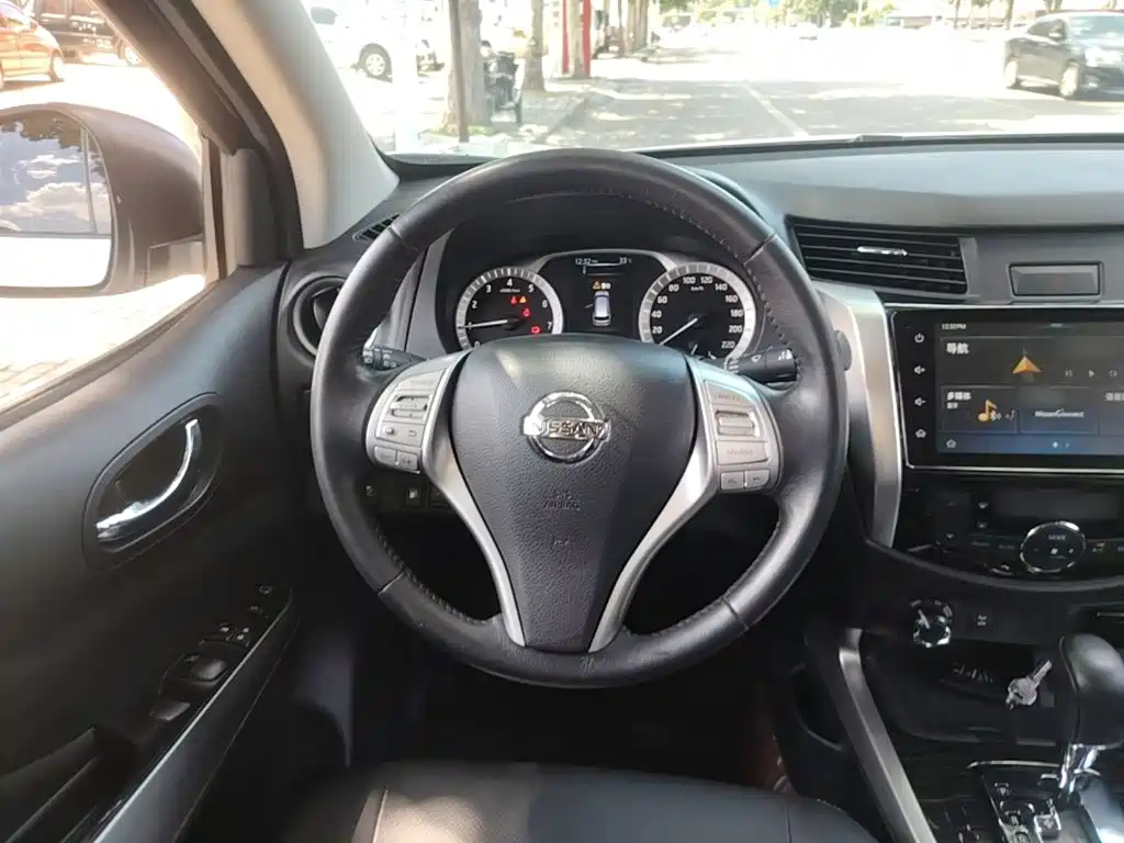 Nissan Terra — миниатюра 11