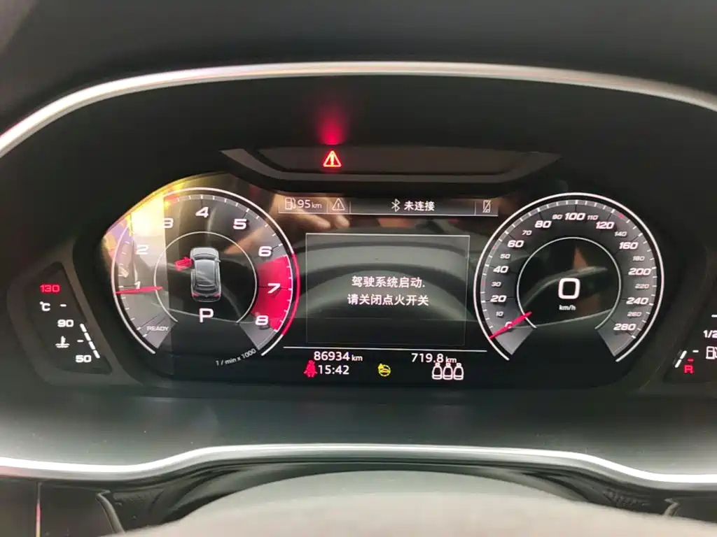 Audi Q3 Sportback — миниатюра 12