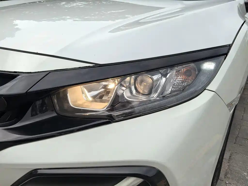 Honda Civic — миниатюра 14