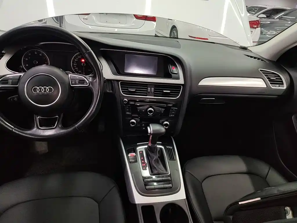 Audi A4L — миниатюра 14