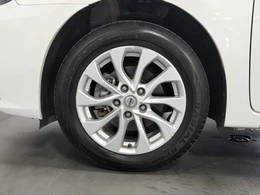 Nissan Sylphy — миниатюра 17