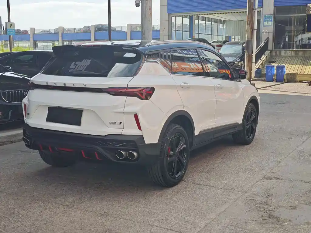 Geely Binyue — миниатюра 9