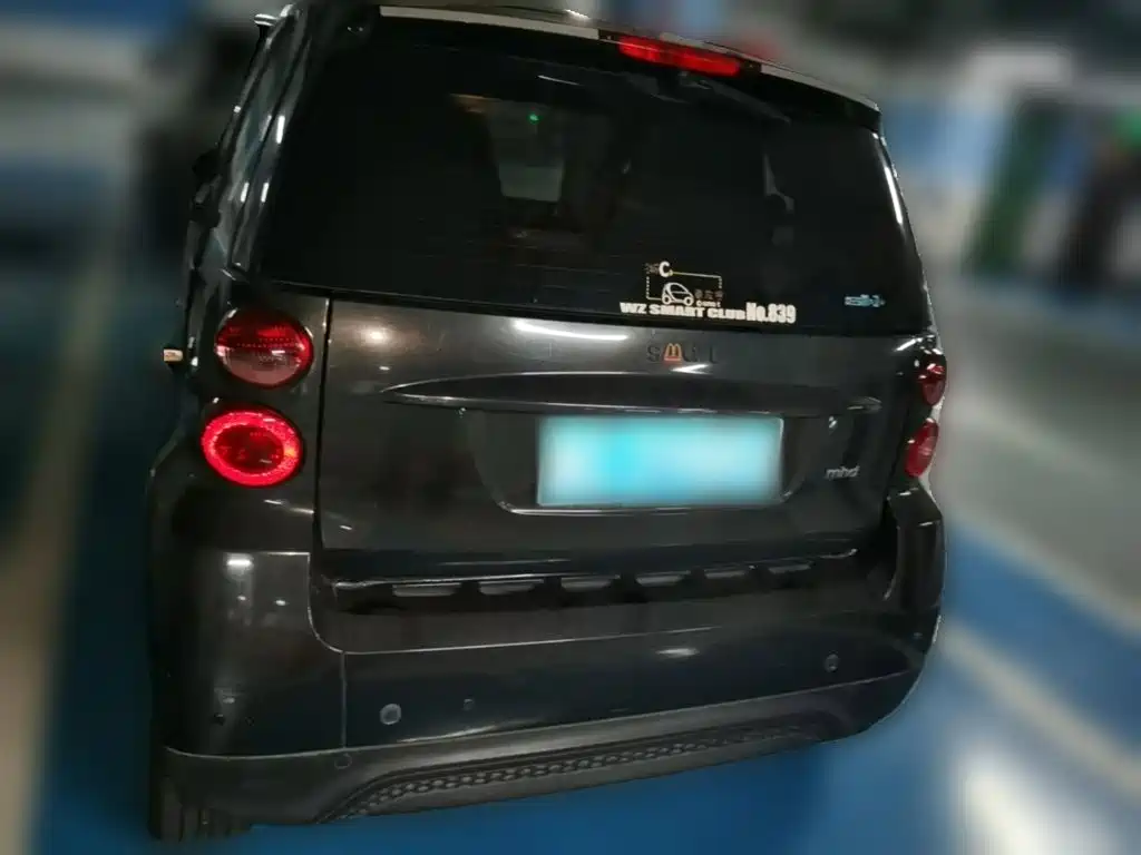 smart Smart Fortwo — миниатюра 7