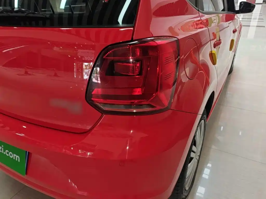Volkswagen Polo — миниатюра 8