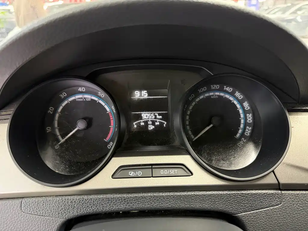 Skoda Rapid — миниатюра 7