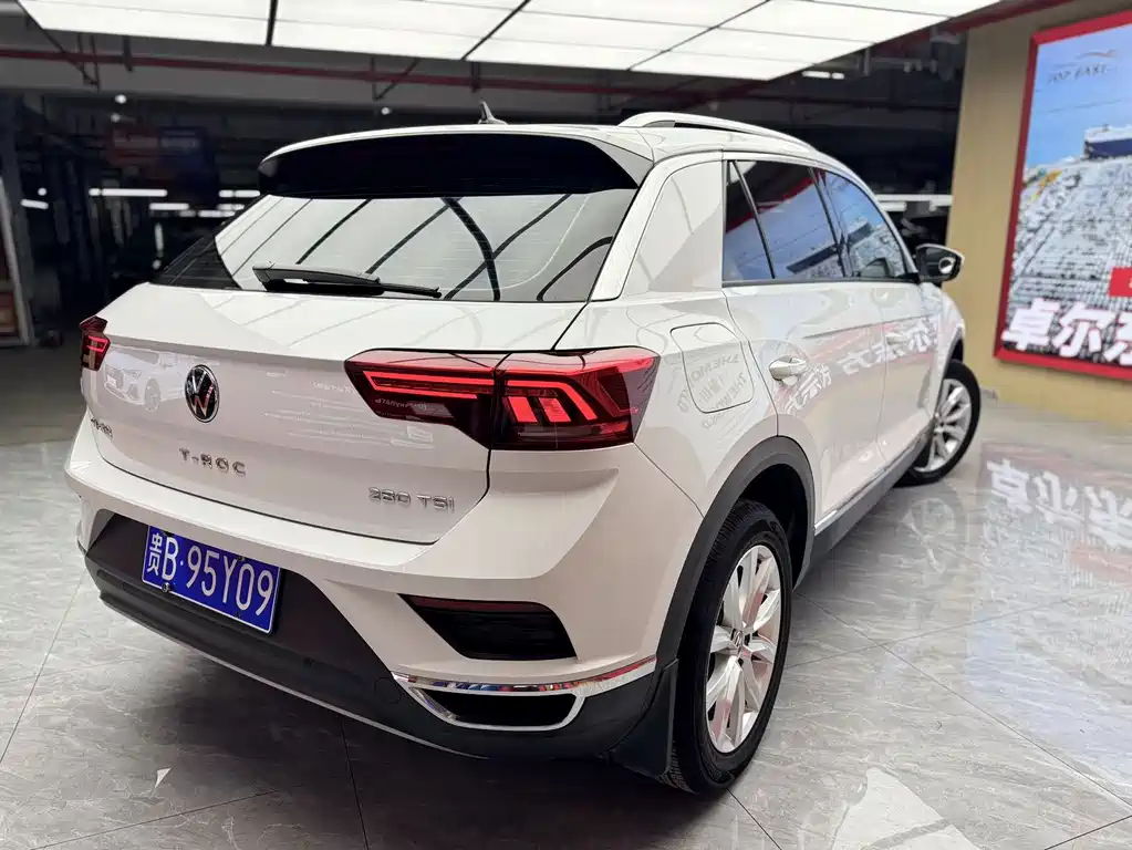 Volkswagen T-Roc — миниатюра 5