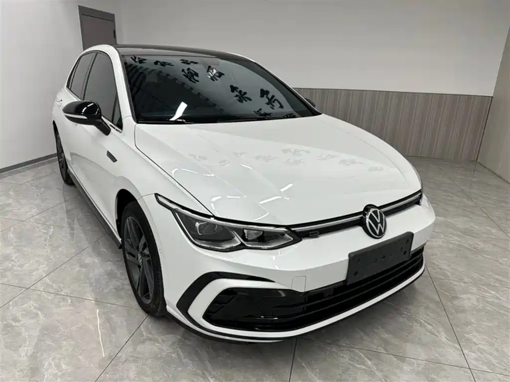 Volkswagen Golf 2023