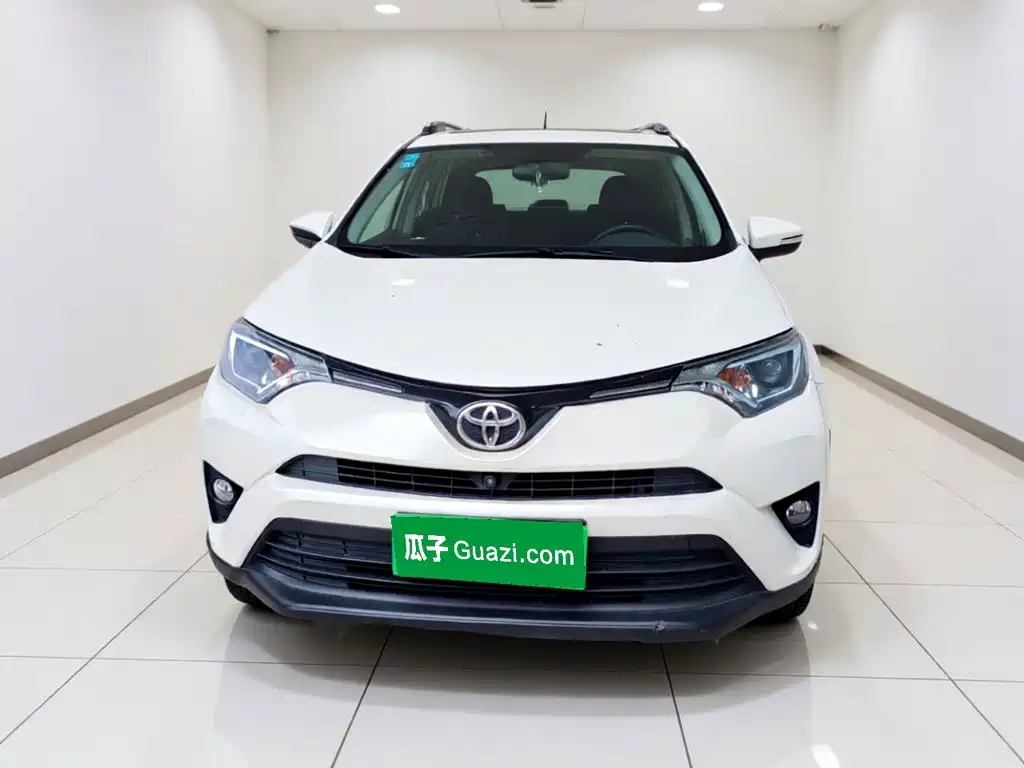 Toyota RAV4 — миниатюра 24