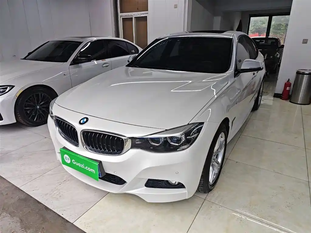 BMW 3 Series GT 2019