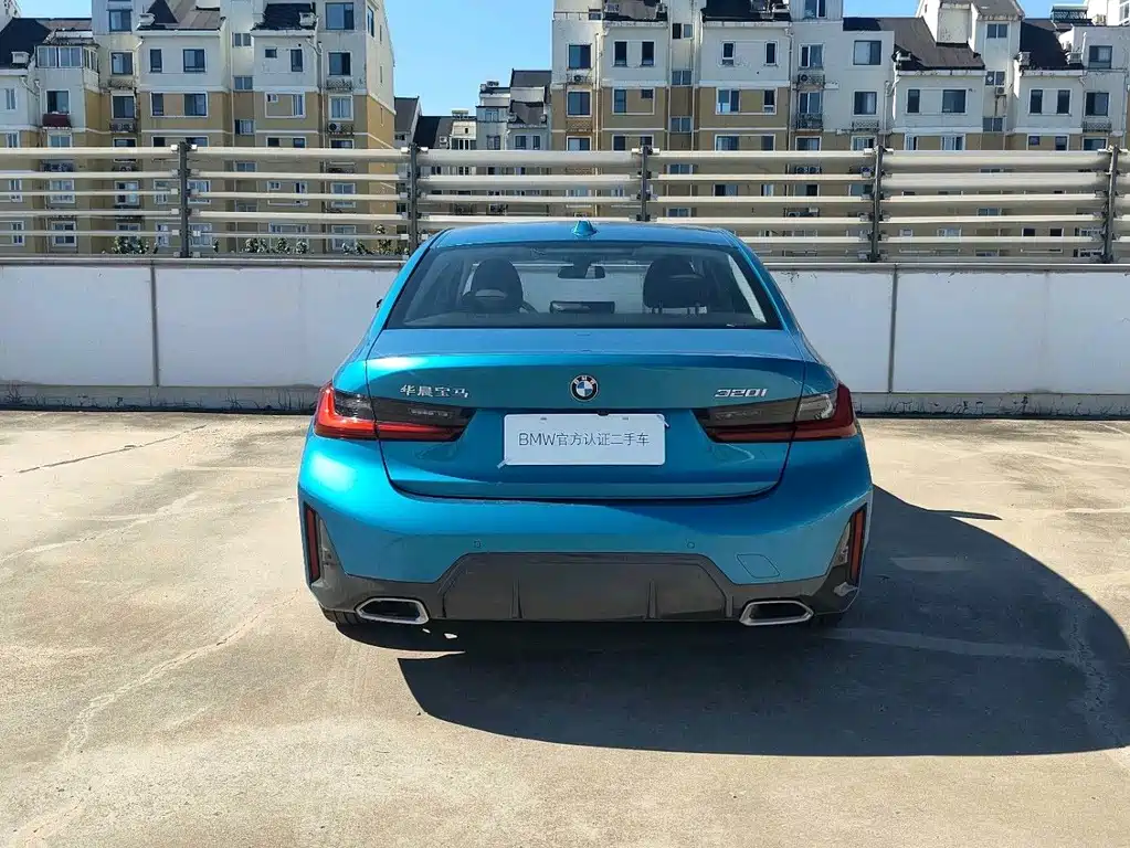 BMW 3 Series — миниатюра 8