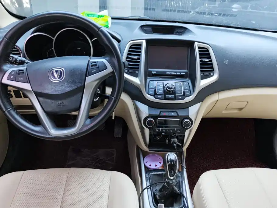 Changan Eado — миниатюра 12