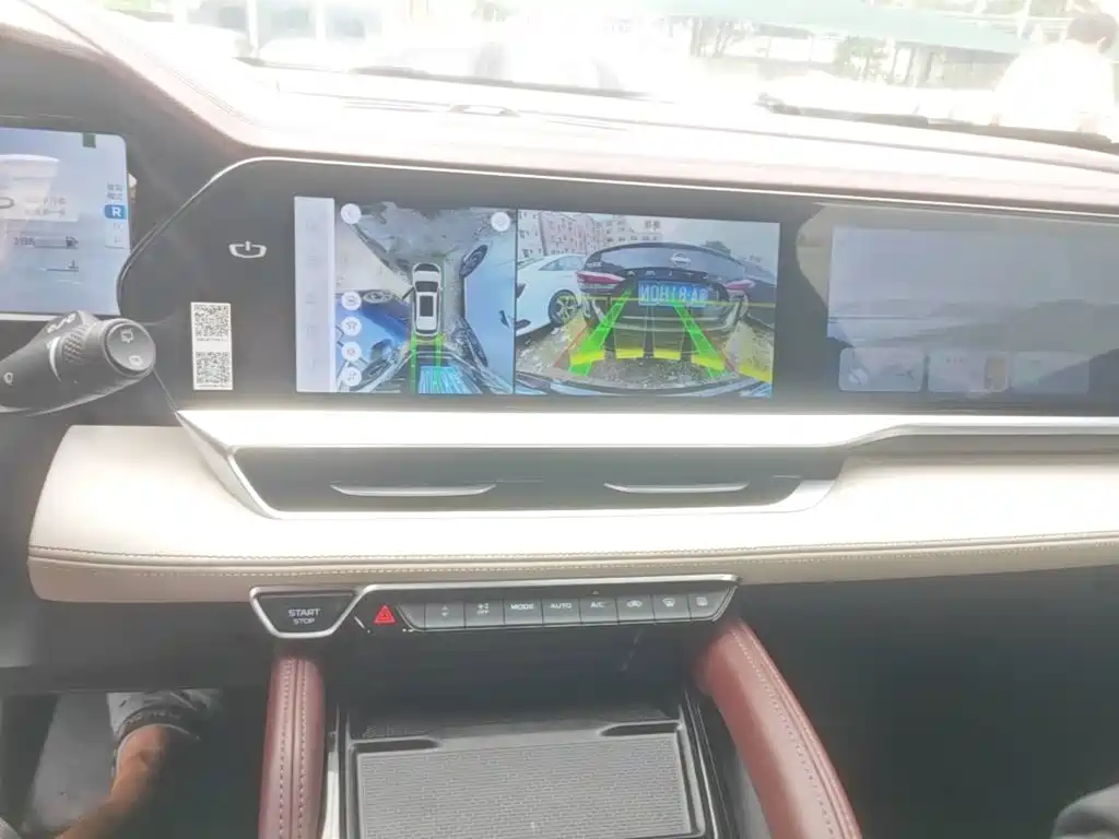 Geely Xingyue L — миниатюра 13