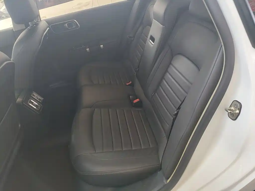 Citroen C6 — миниатюра 17