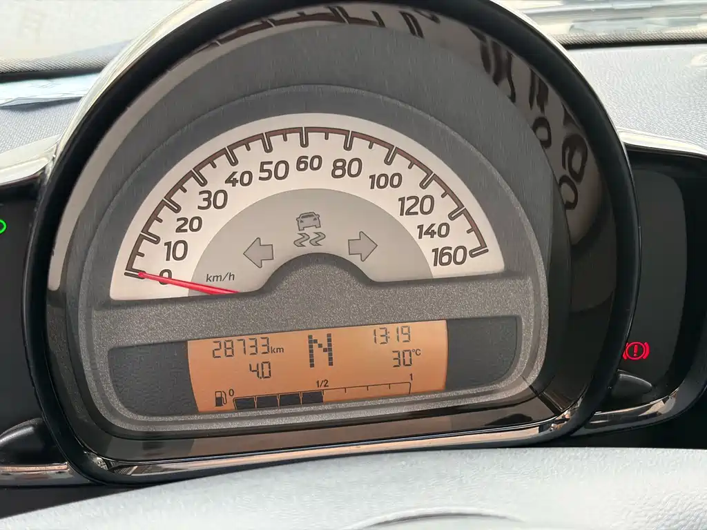 smart Smart Fortwo — миниатюра 17