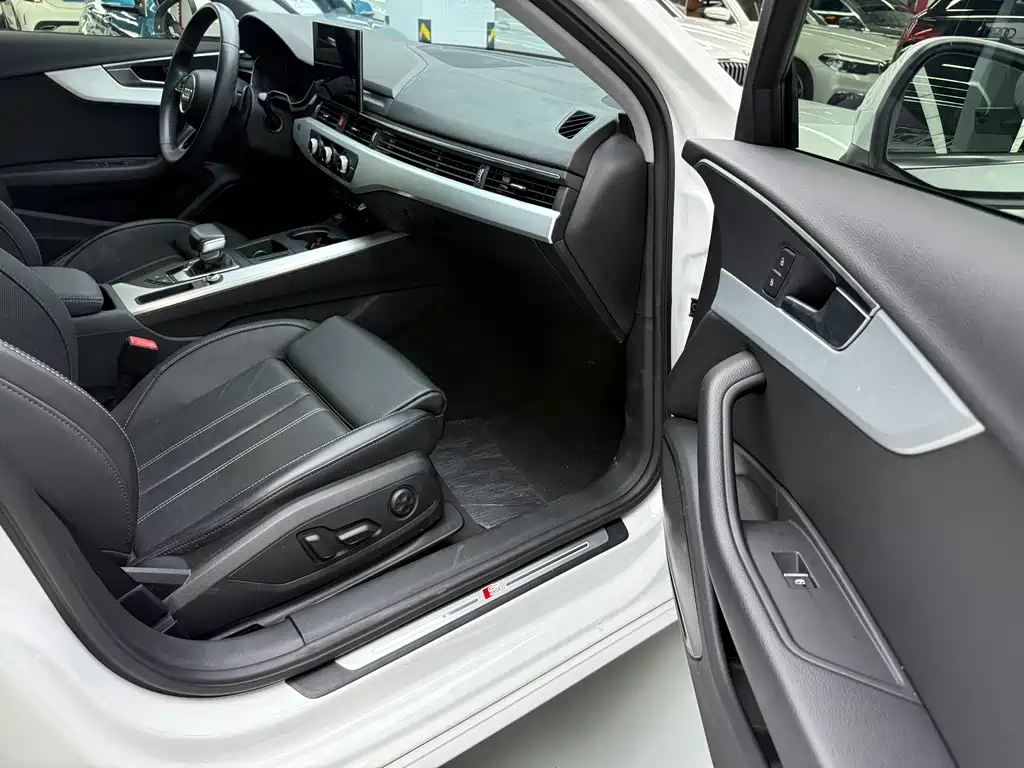 Audi A4L — миниатюра 20
