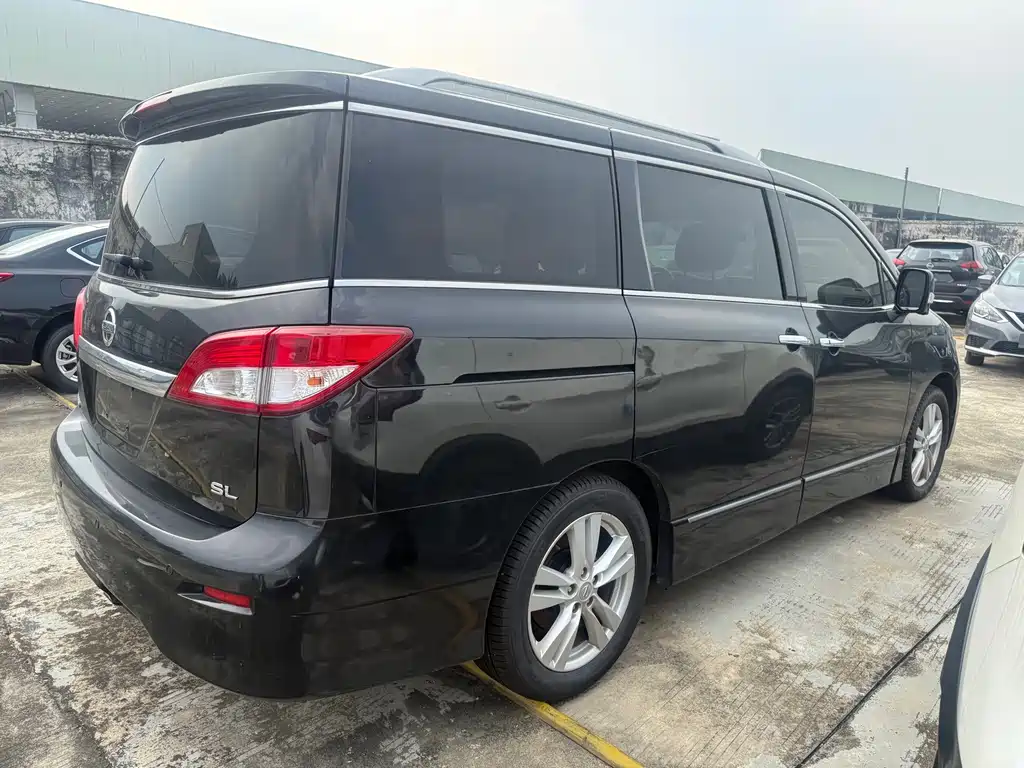 Nissan Quest — миниатюра 12