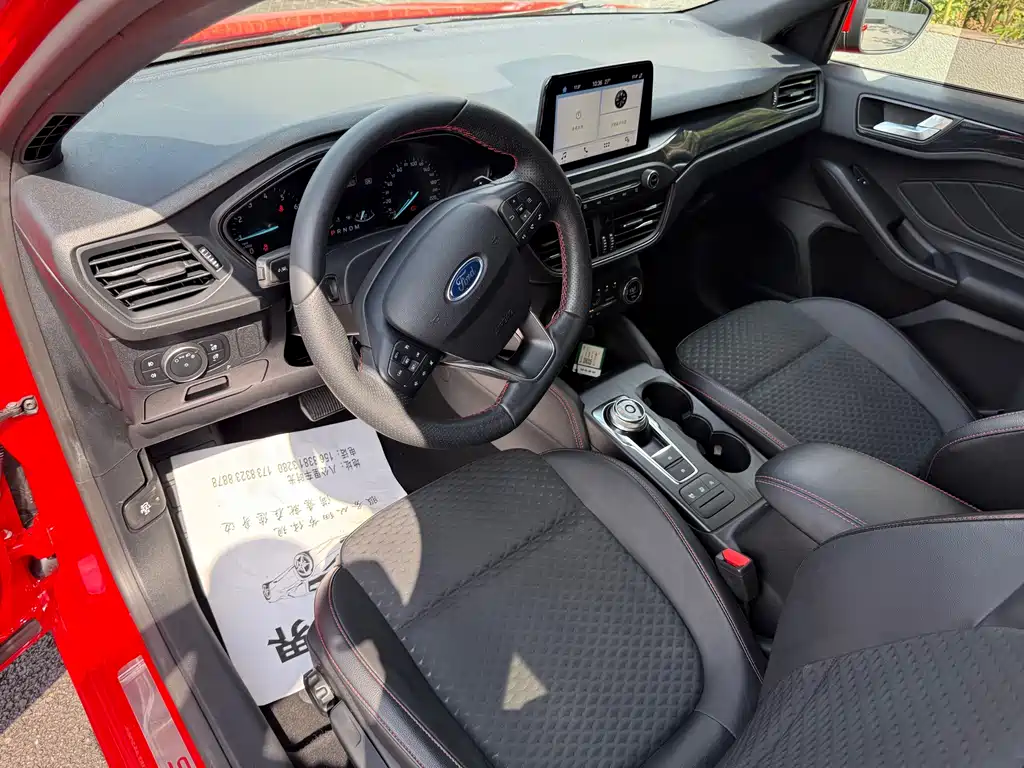 Ford Focus — миниатюра 9