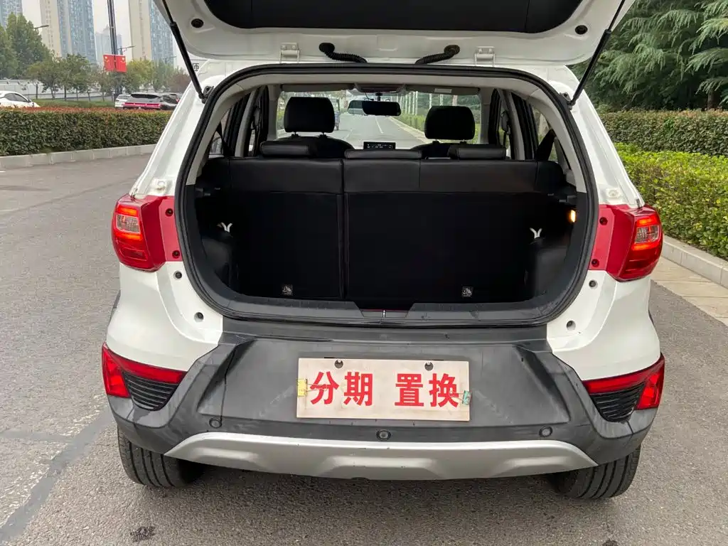 BAIC Senova X25 — миниатюра 14