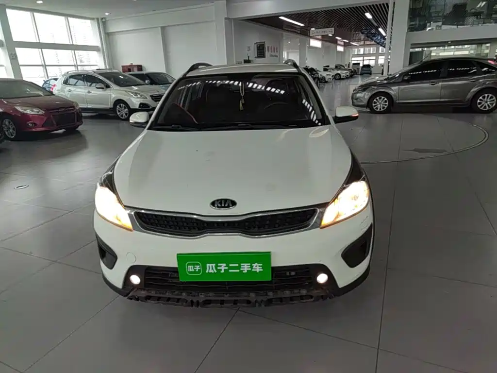 Kia KX Cross — миниатюра 3