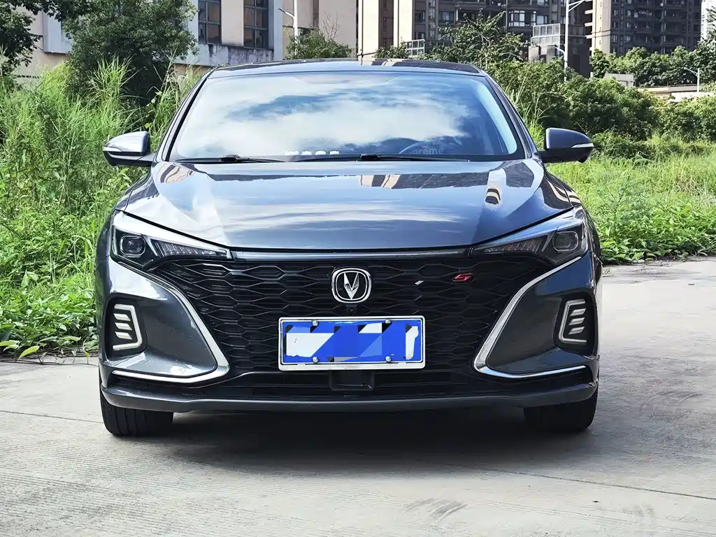Changan Eado — миниатюра 2