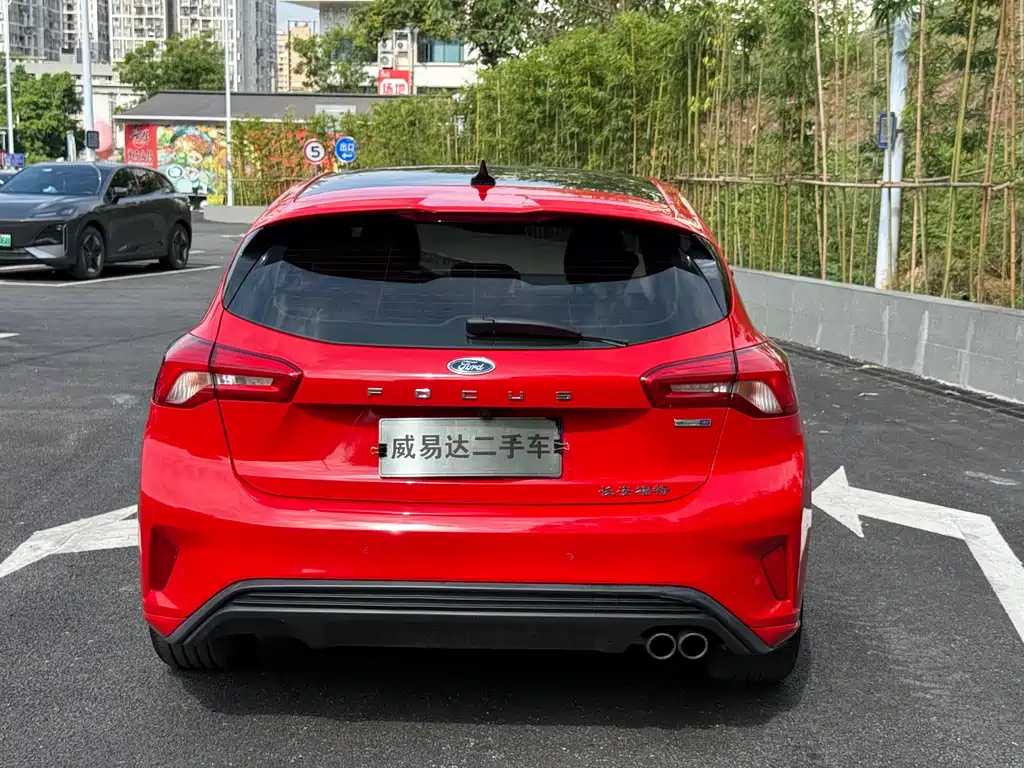 Ford Focus — миниатюра 5