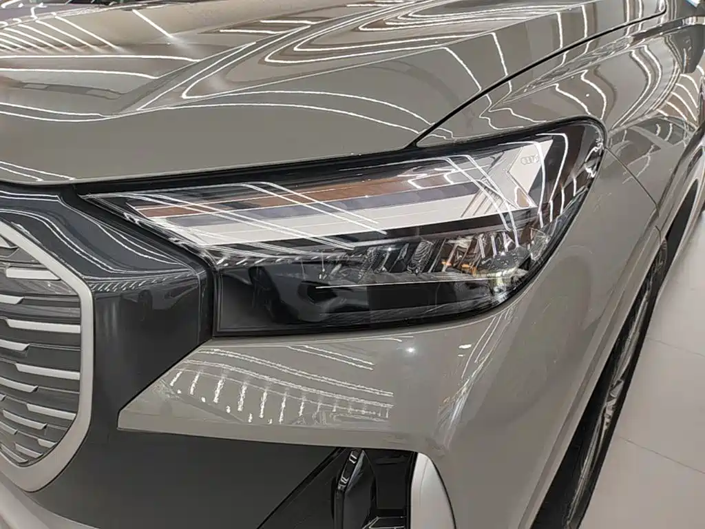Audi Q4 e-tron — миниатюра 24