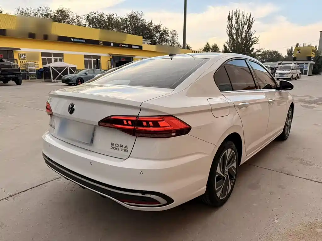 Volkswagen Bora — миниатюра 8