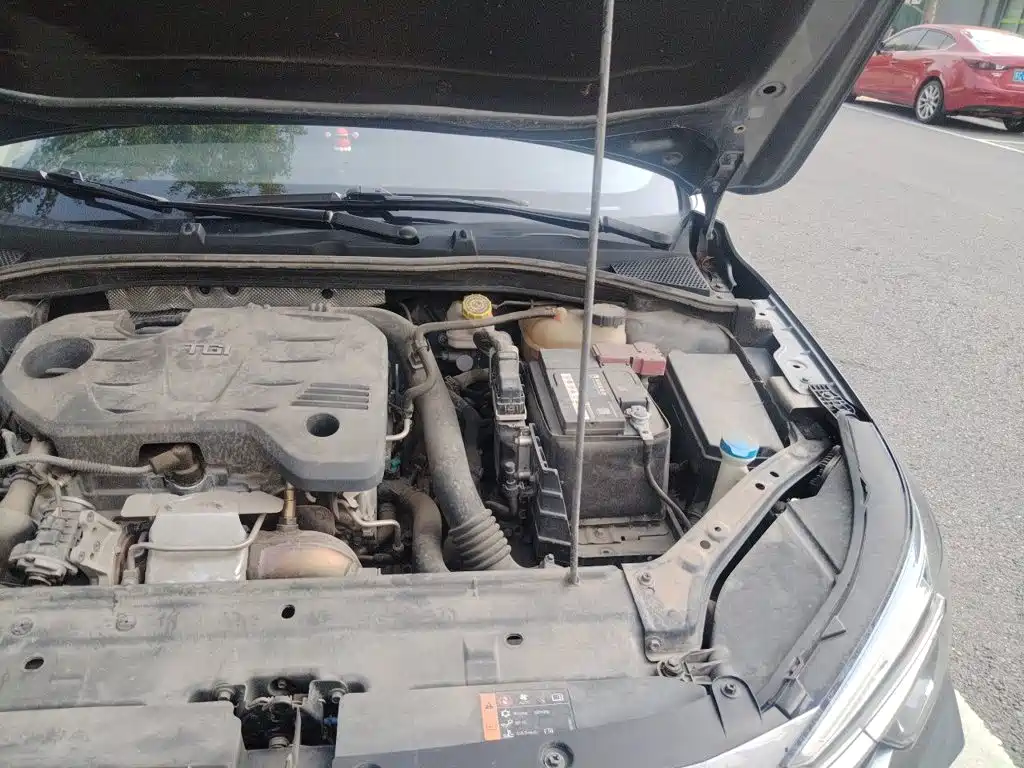 Roewe i6 MAX — миниатюра 21